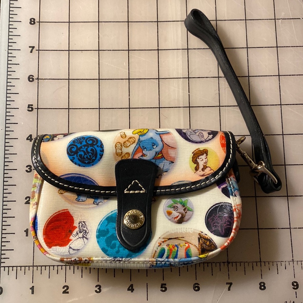 Dooney and Bourke Wrist wallet